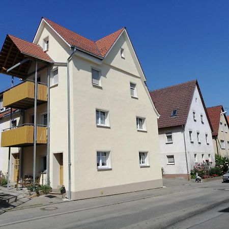 Apartment & Zimmer Familie Trescher Tübingen Exterior foto